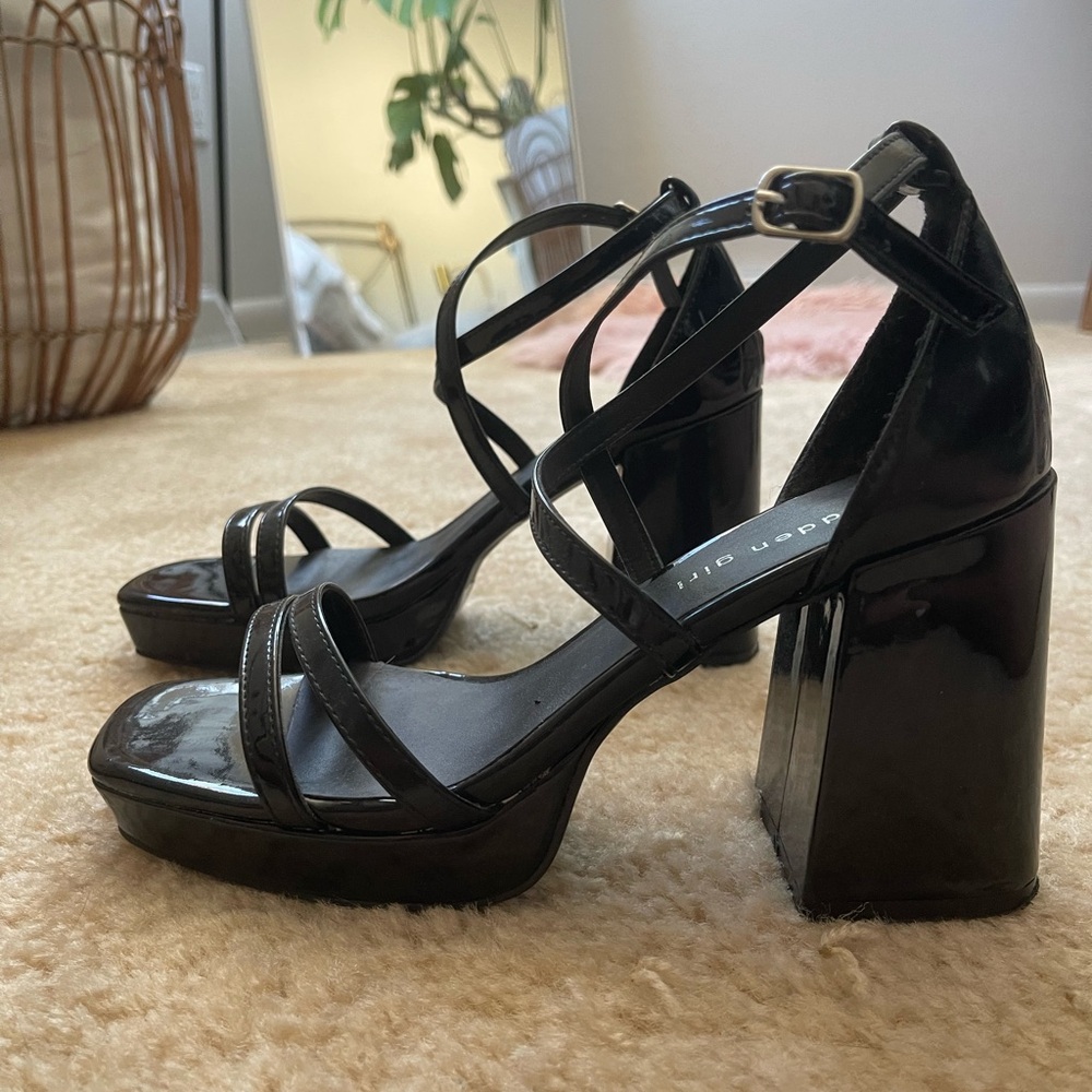 Madden Girl Black Patent Platform Block Heel Sandals